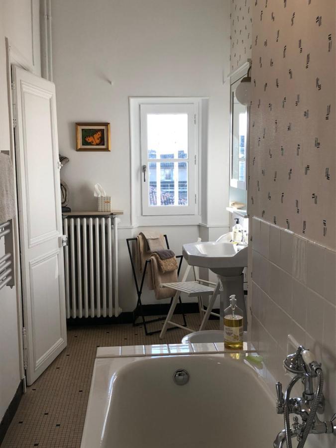 Beautifully Renovated Rooms On Place New York Angoulême Dış mekan fotoğraf