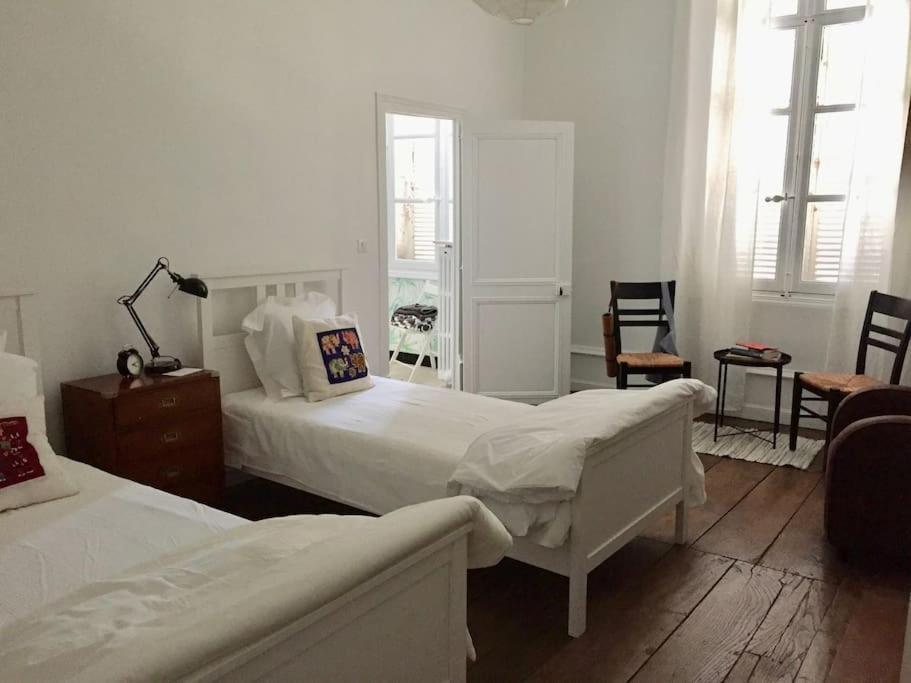 Beautifully Renovated Rooms On Place New York Angoulême Dış mekan fotoğraf